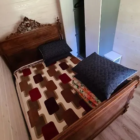 Namelis Ir Kotedzai